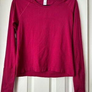 lululemon swiftly tech long sleeve 2 top, women’s raspberry color size 8